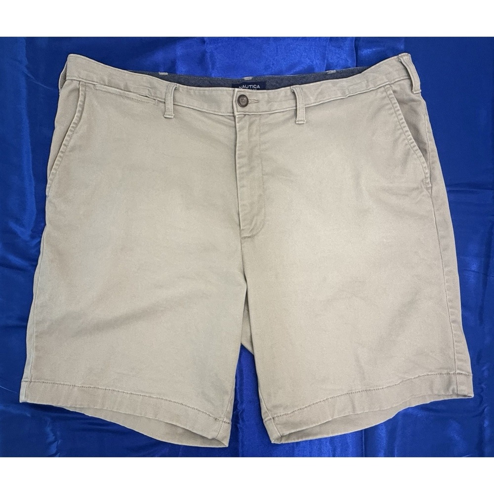 Nautica Flex Men's 40 Classic Fit Shorts Chino 40 Khaki Tan - 8" Inseam